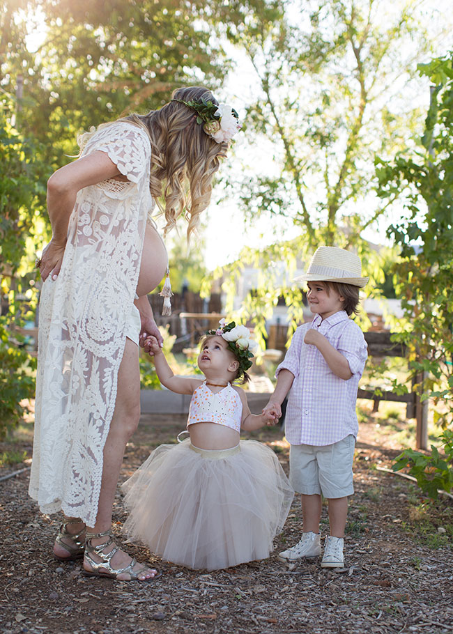 secret garden: our family maternity photos