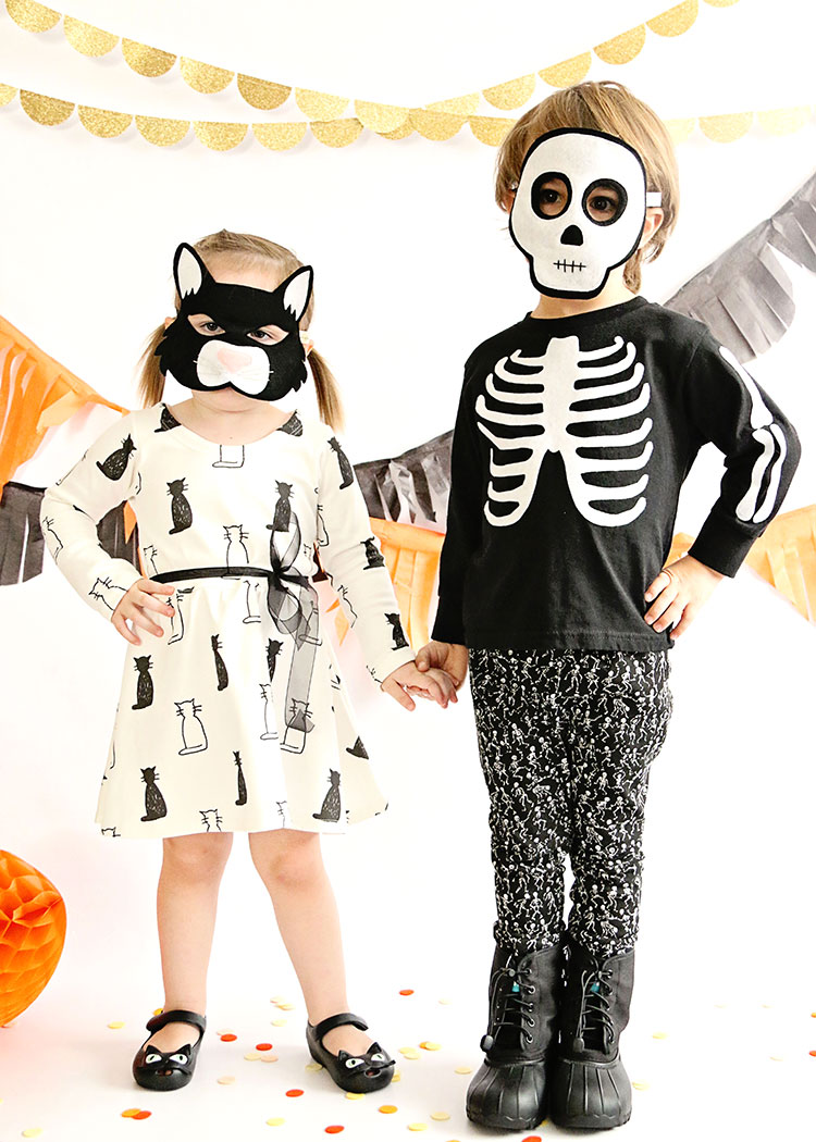 monochrome halloween kitty and skeleton | the love designed life
