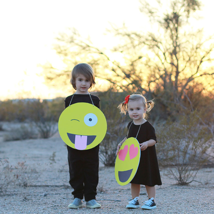 easy diy emoji halloween costumes for the whole family | the love designed life