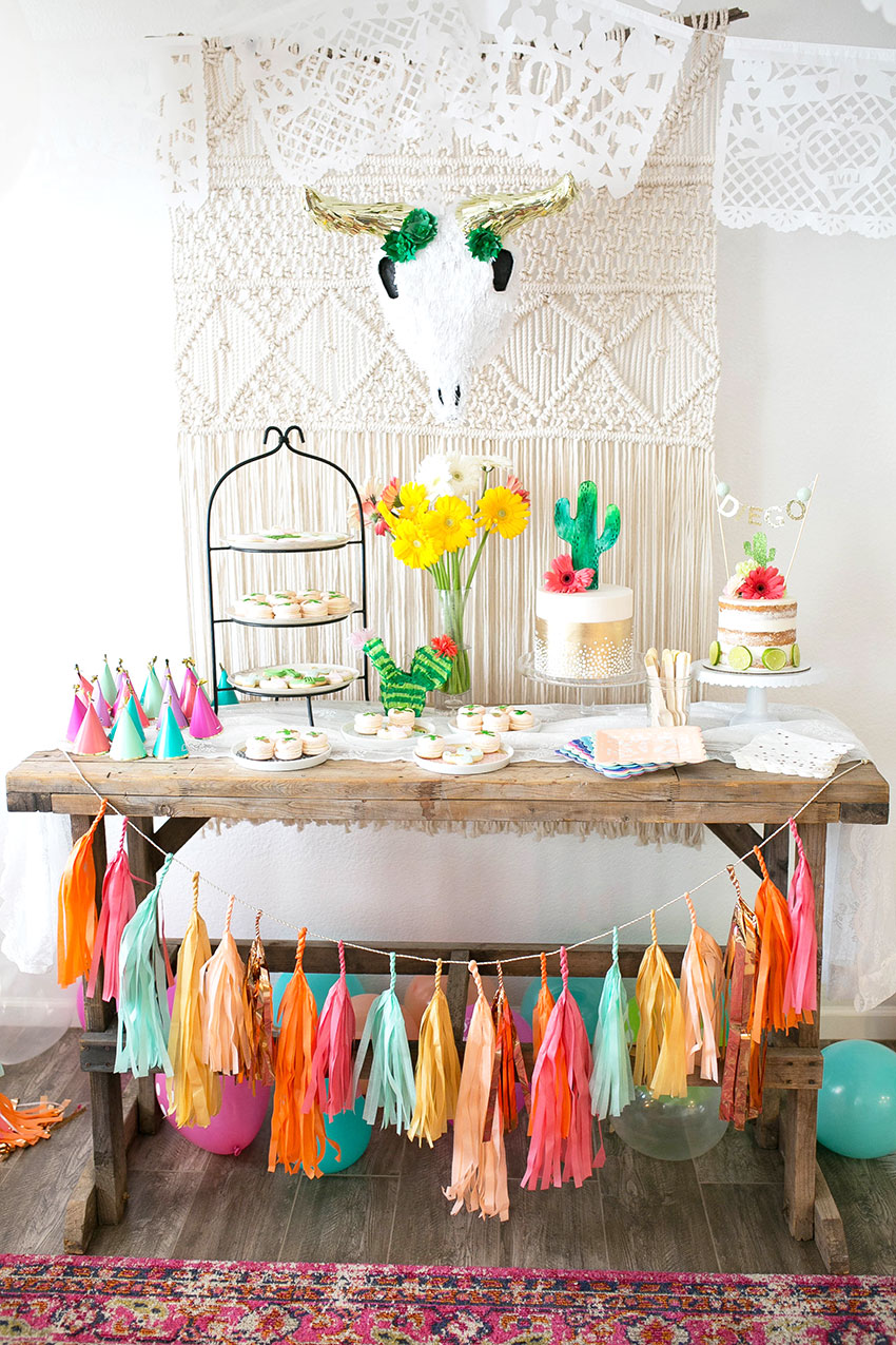 diego's first fiesta! margarita + sangria bar for diego's first fiesta | created by: the love designed life | pc: dream photography studio