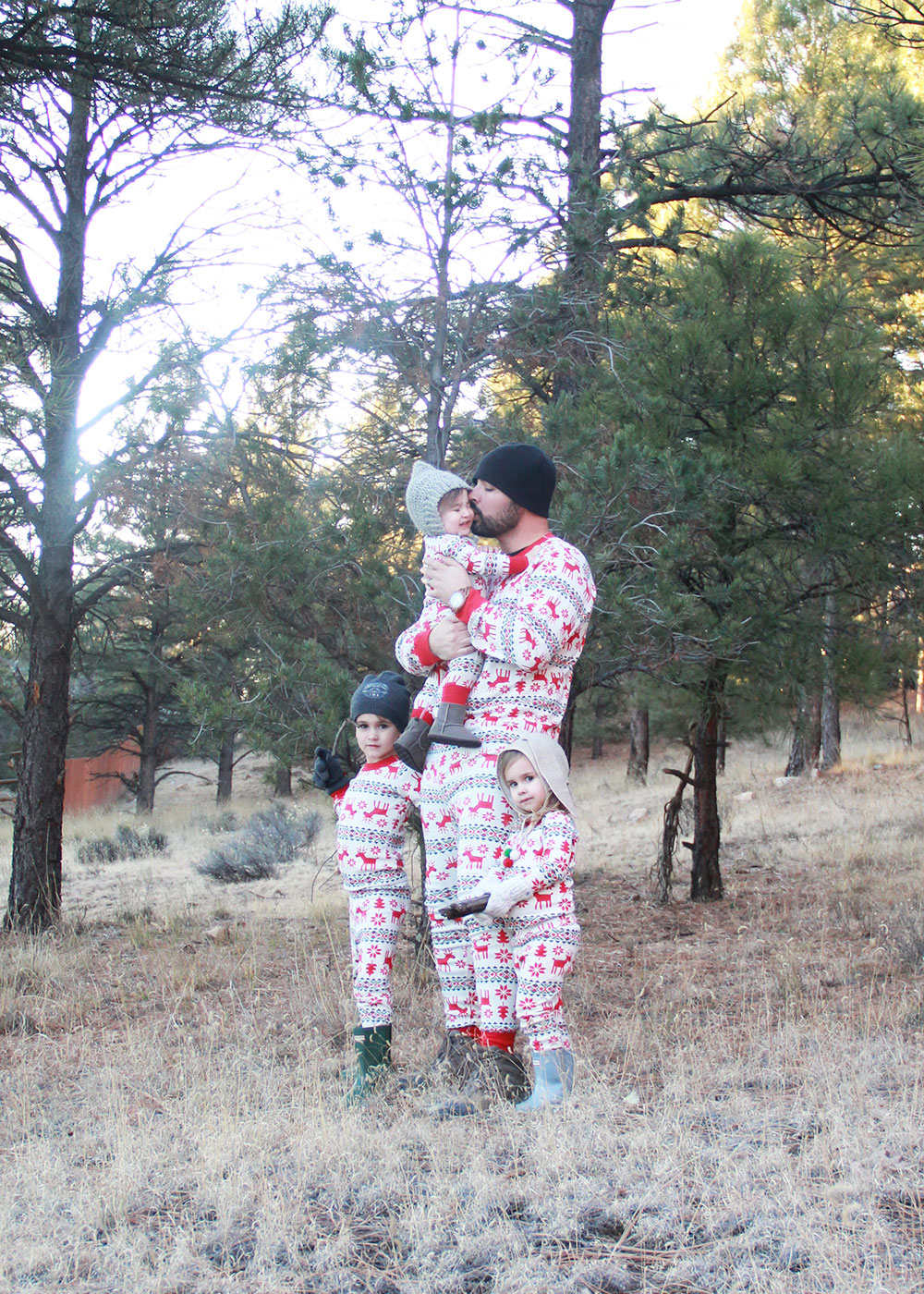 love this mountain man in jammies to match the kiddos | thelovedesignedlife.com