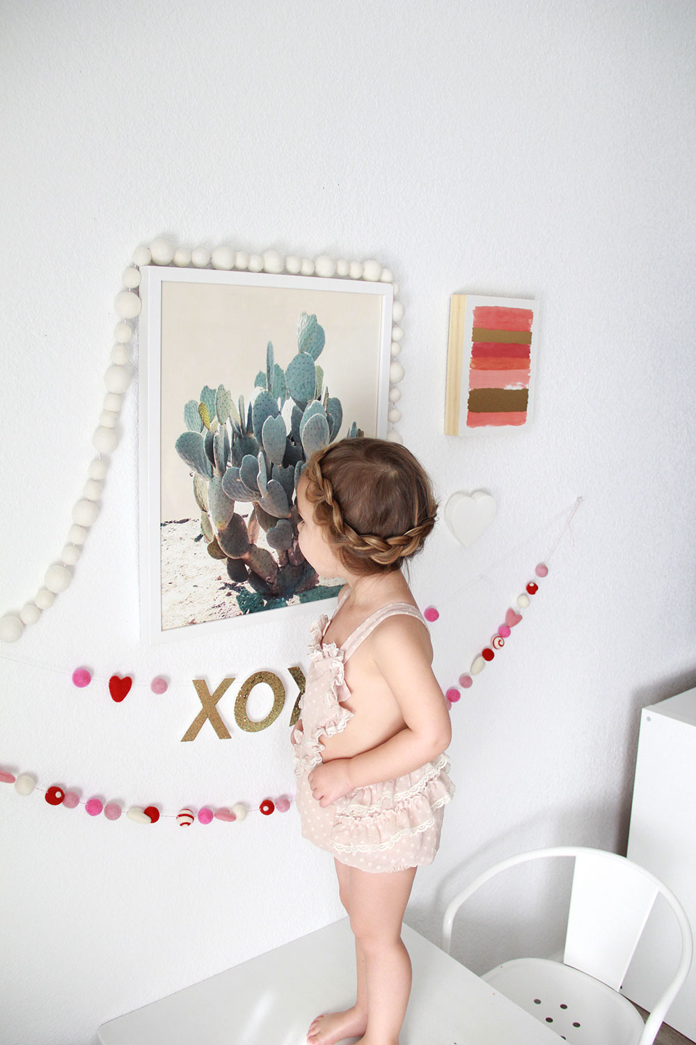 gallery wall inspiration + the minted anniversary sale