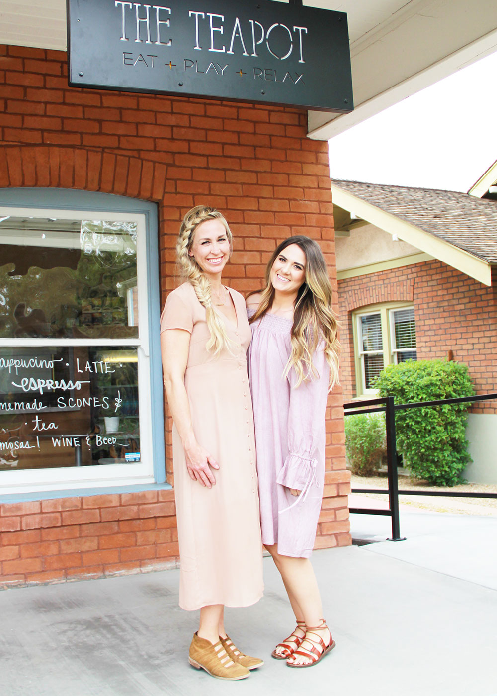 my girl ashley @sunshineandlullabies and me at the teapot in phoenix | thelovedesignedlife.com