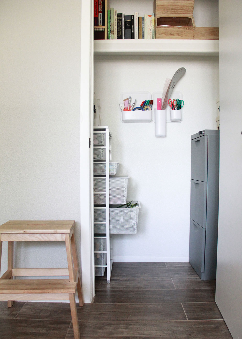 the perfect little storage closet after my spring cleaning! | thelovedesignedlife.com