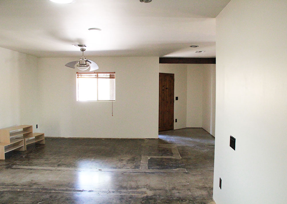 entry way / dining area | thelovedesignedlife.com