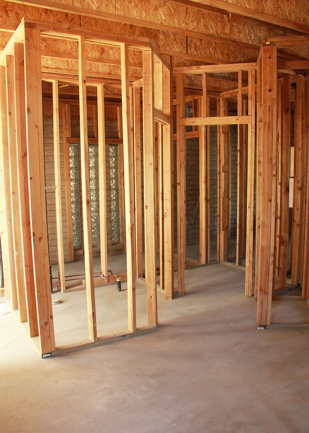 master bath - before | thelovedesignedlife.com