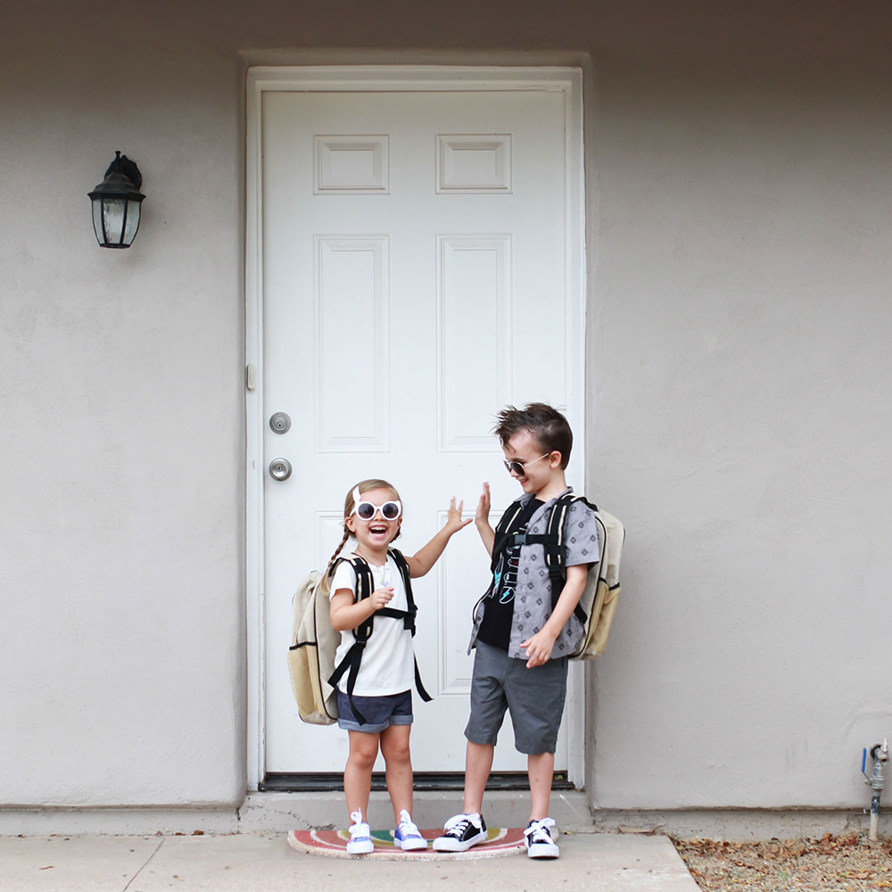 out the front door and ready to go back to school! | thelovedesignedlife.com