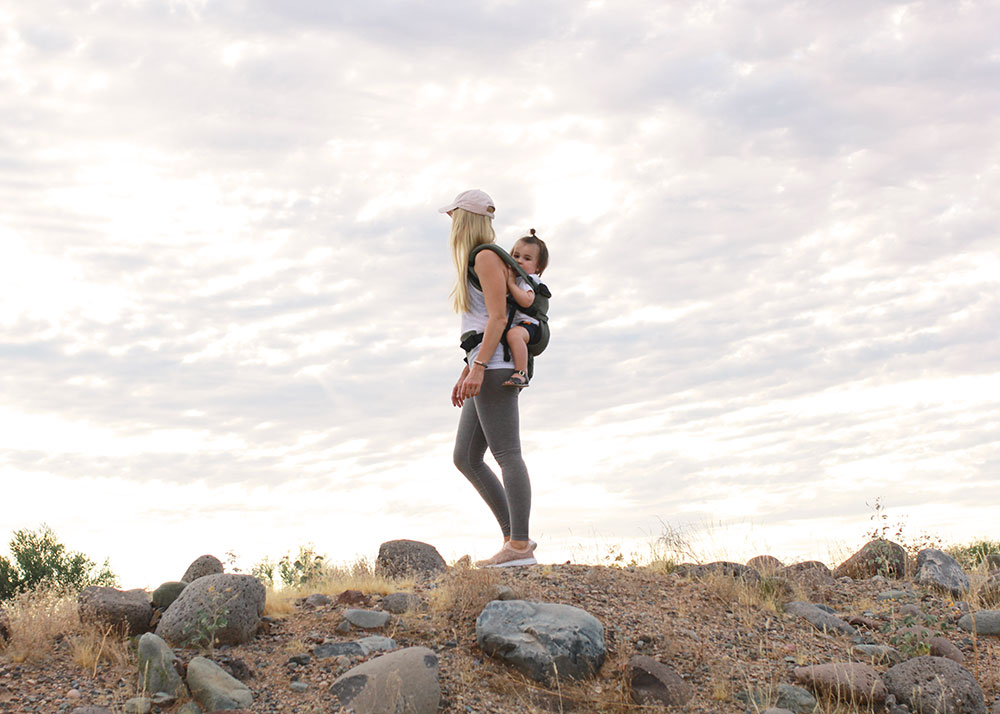 carrying by babe in the new ErgoBaby 360 Omni through the desert | thelovedesignedlife.com