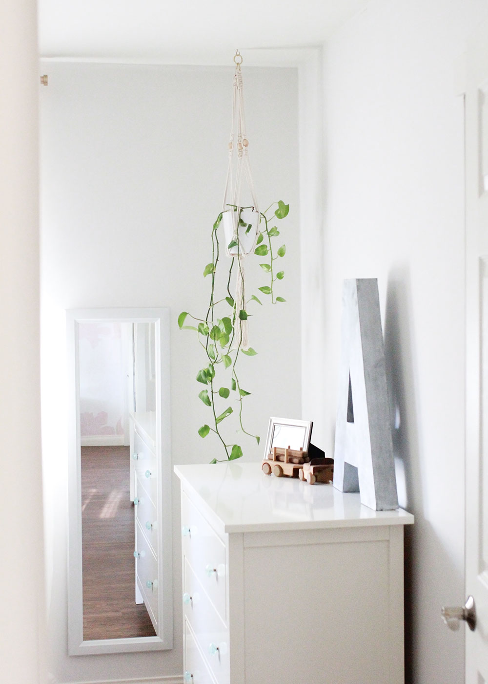 a clean and modern shared boys' room | thelovedesignedlife.com