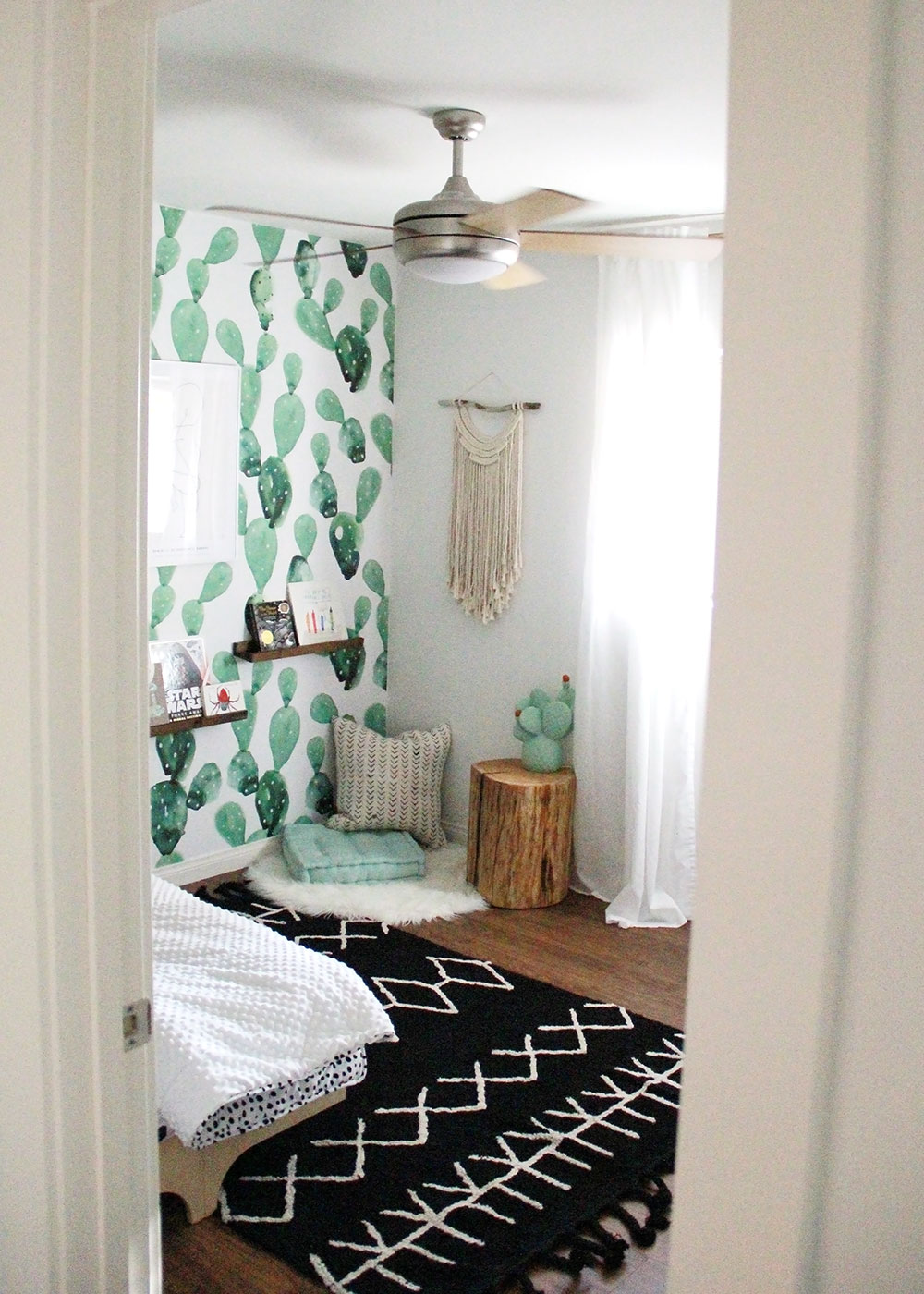 a peek inside my boys' shared big boy room | thelovedesignedlife.com