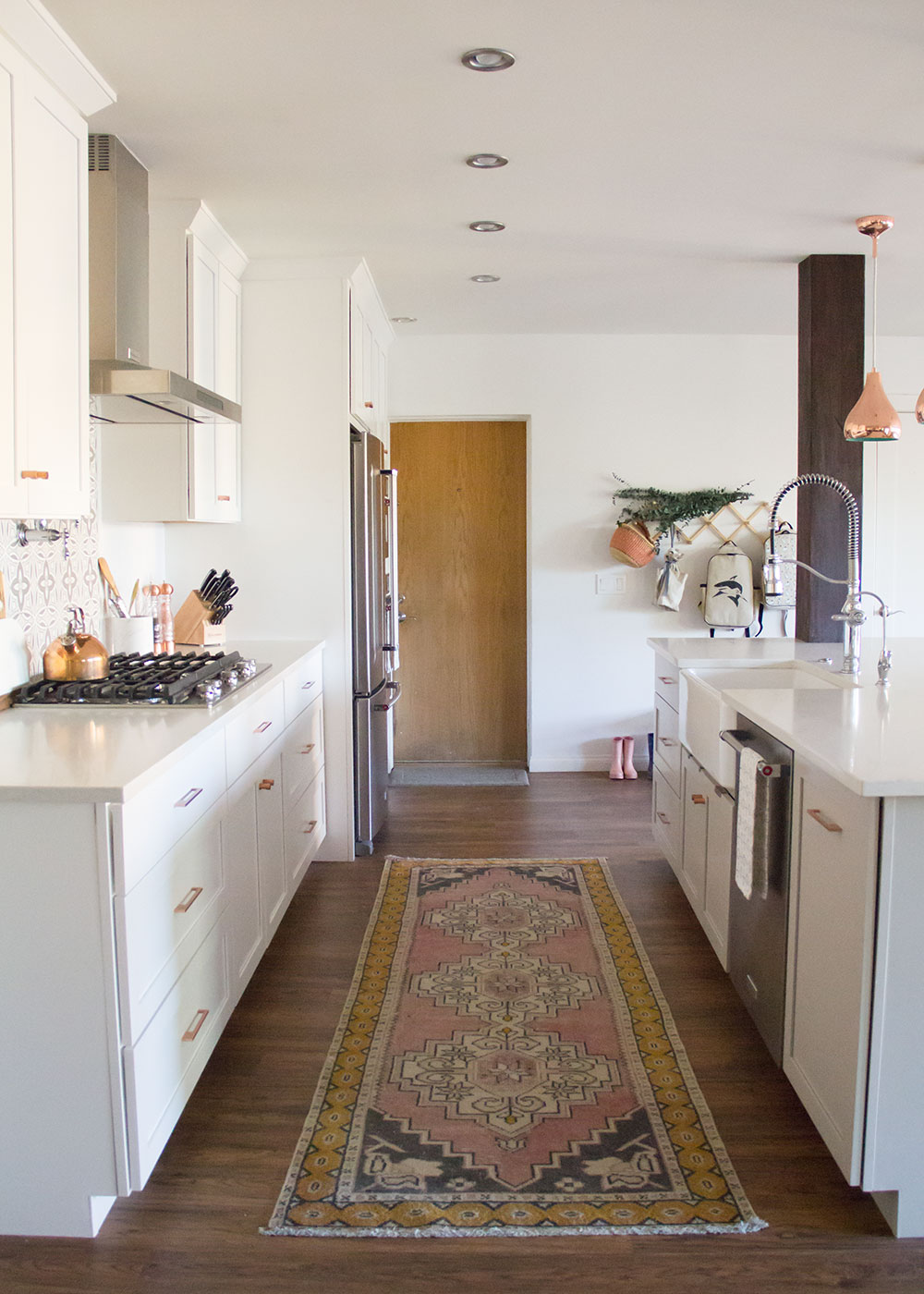 all the details of our modern boho bright white kitchen reveal are up! | thelovedesignedlife.com