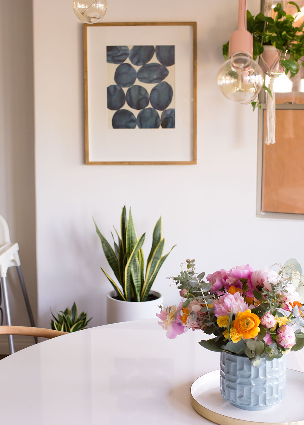 love fresh flowers and plants in a clean white kitchen | thelovedesignedlife.com