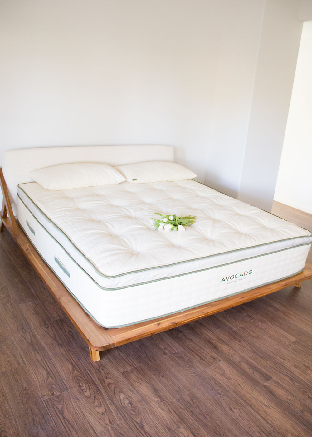 our new avocado green mattress. a full review! | thelovedesignedlife.com #naturalmattress #greenmattress #naturalliving