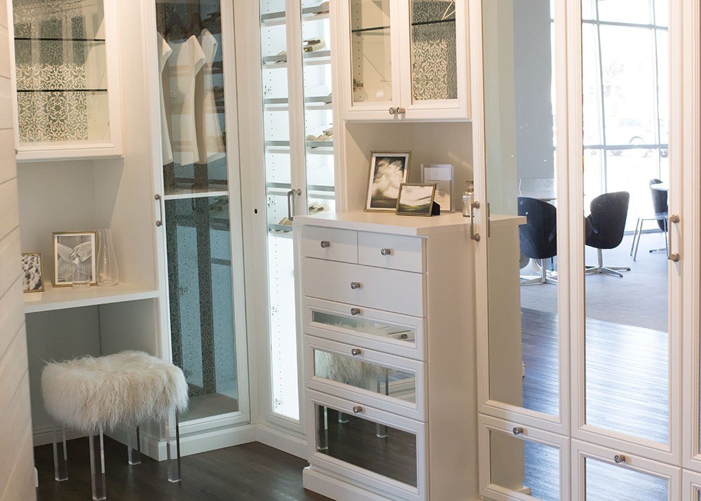 love this master closet idea at the california closets showroom | thelovedesignedlife.com #mariekondoxcaclosets