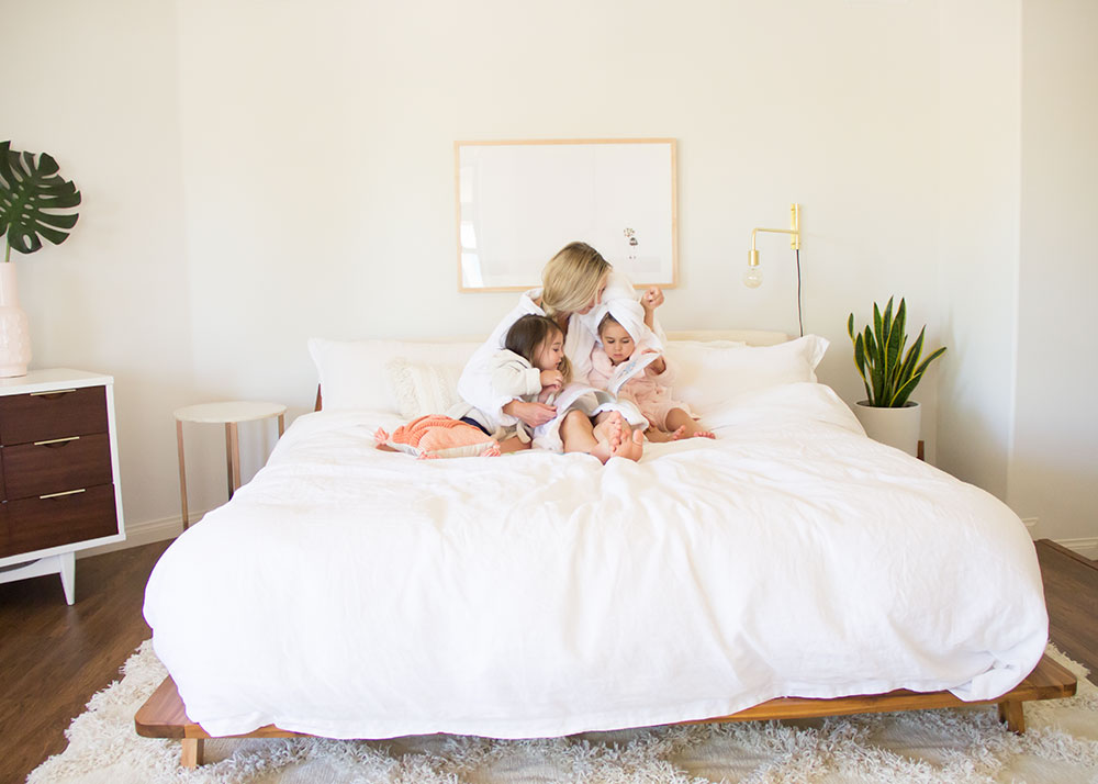 I love reading to these kiddos in our big bed | thelovedesignedlife.com #bedtimestory