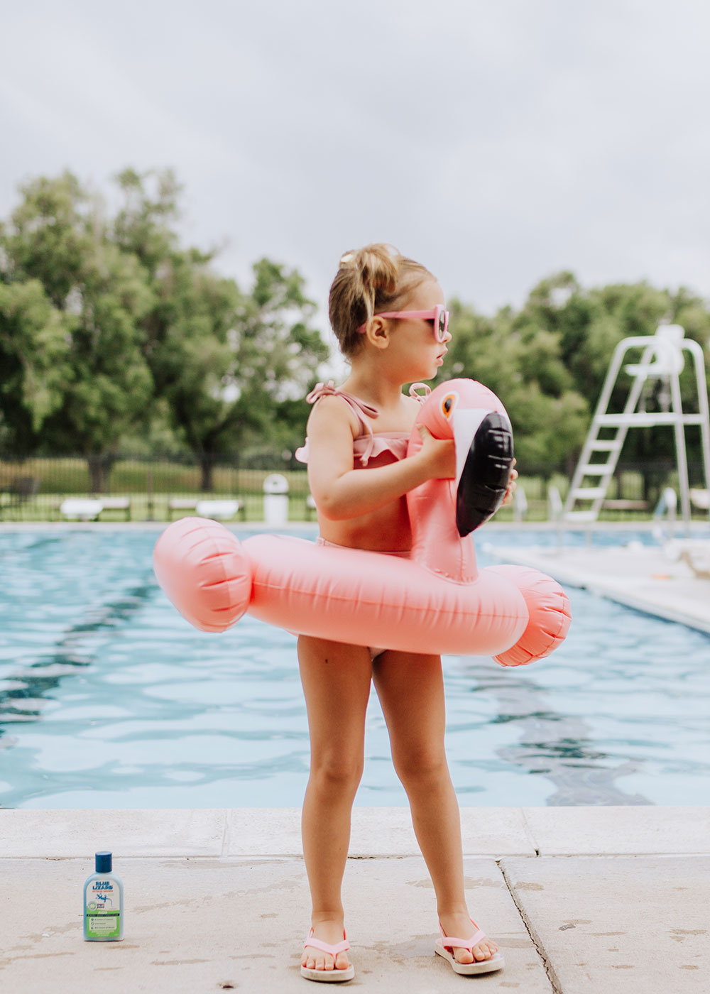 summer sun ready with Blue Lizard Australian Sunscreen. available on Amazon! | thelovedesignedlife.com #summer #sunscreen #naturalsunscreen #safesunscreen