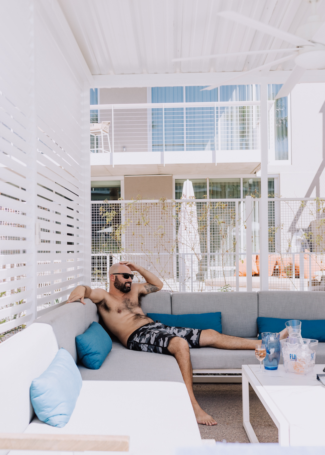 chillin in our cabana all day | thelovedesignedlife.com #staycation #cabanalife #midcenturymoderndesign #mcm