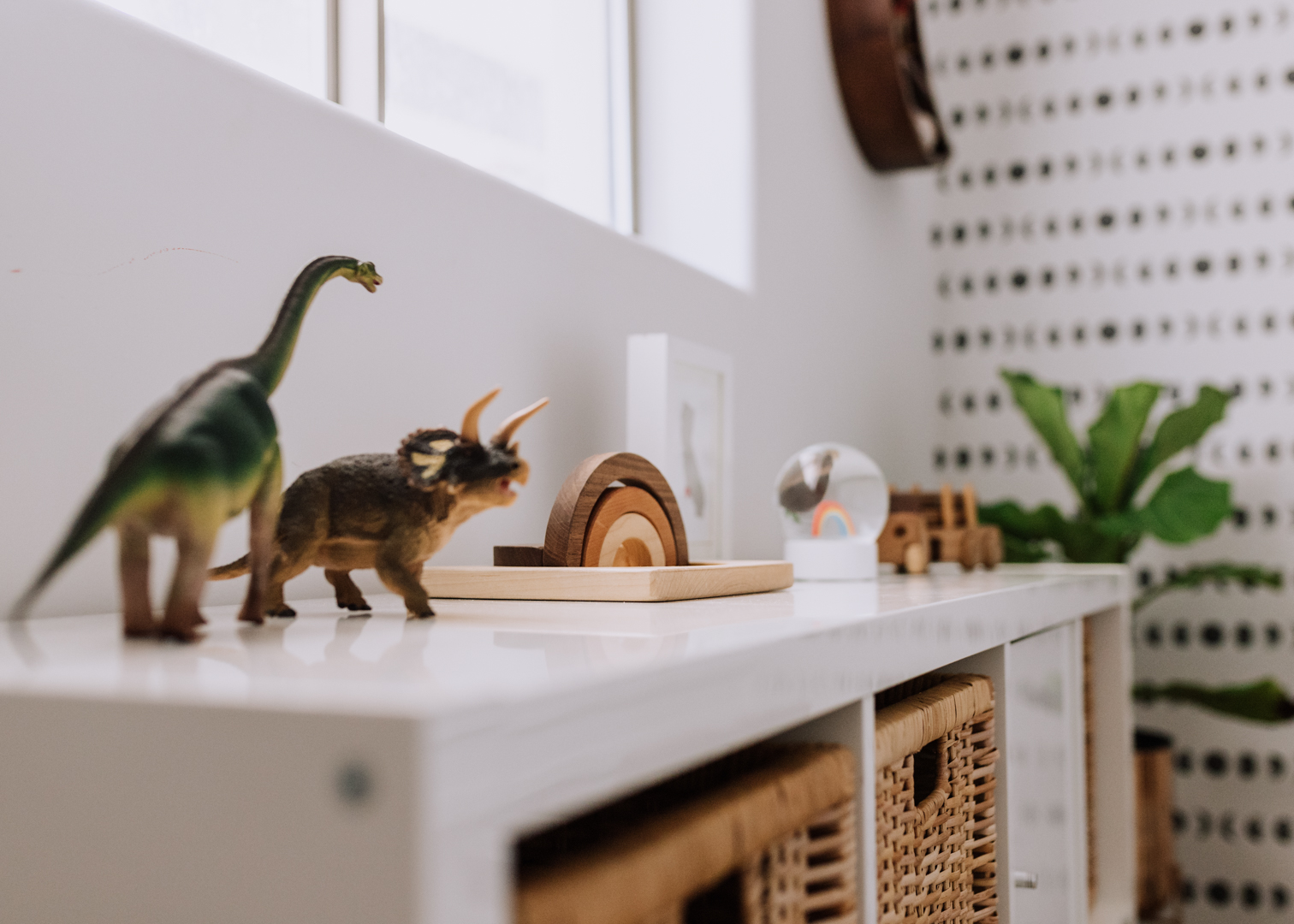 cutest little toys in boho modern playroom | thelovedesigendlife.com #playroom #kidsroom #dinosaurs