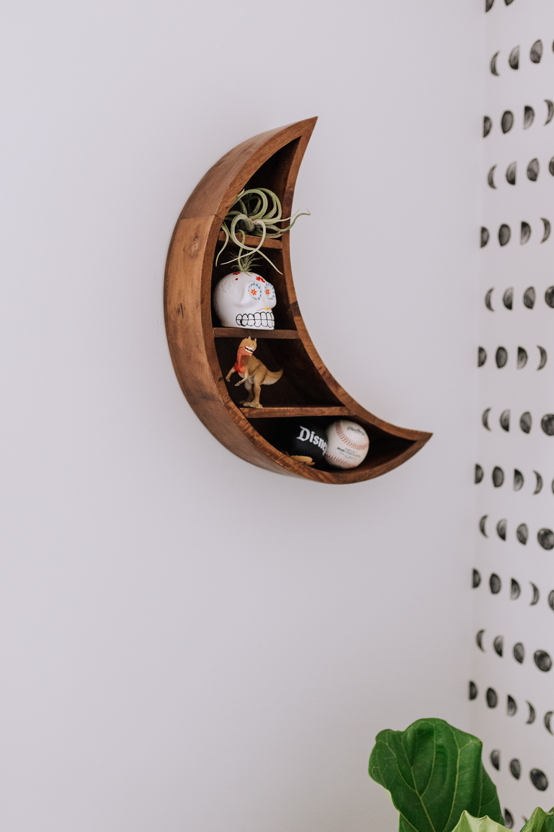 darling little moon shelf in this boho modern playroom reveal | thelovedesigendlife.com