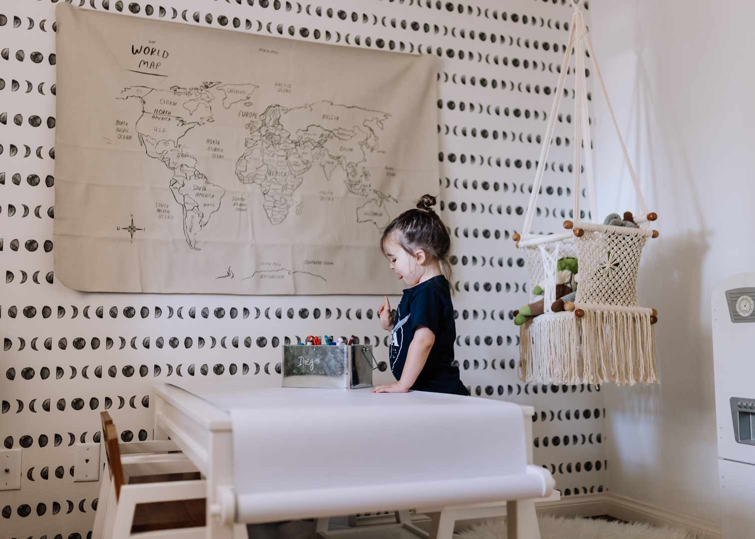 this is the perfect kid's table for all of their arts and crafts | thelovedesignedlife.com #playroom #modern #boho #gathre #worldmap