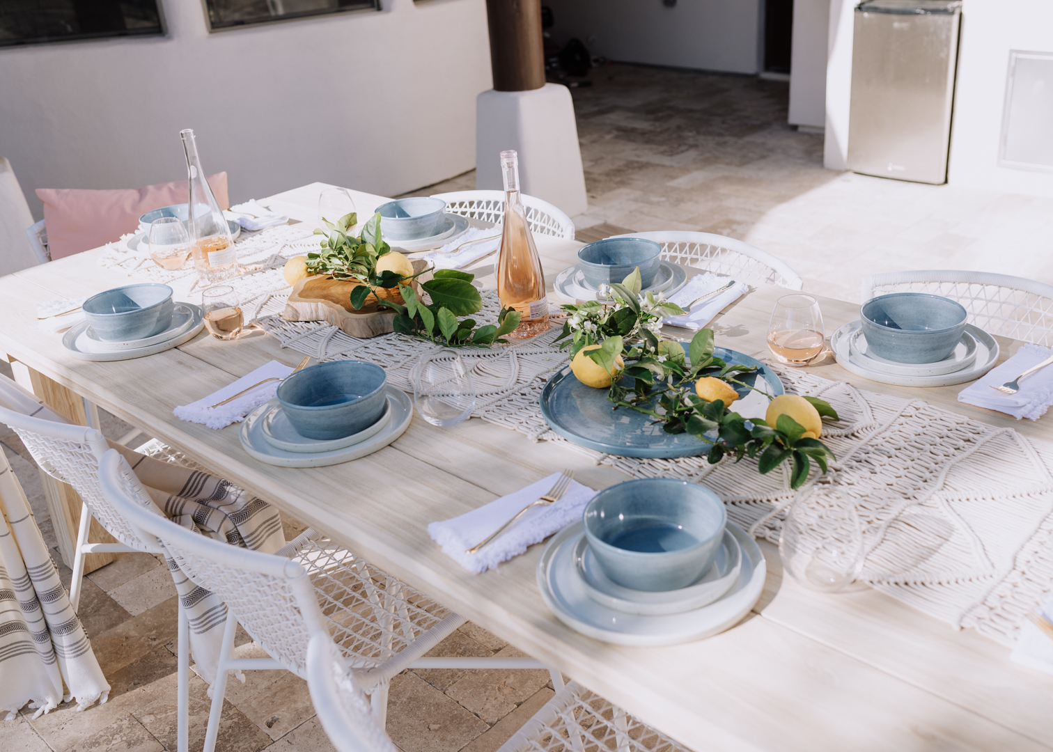 ready for a backyard brunch | thelovedesignedlife.com #tablescape #backyard #outdoordining