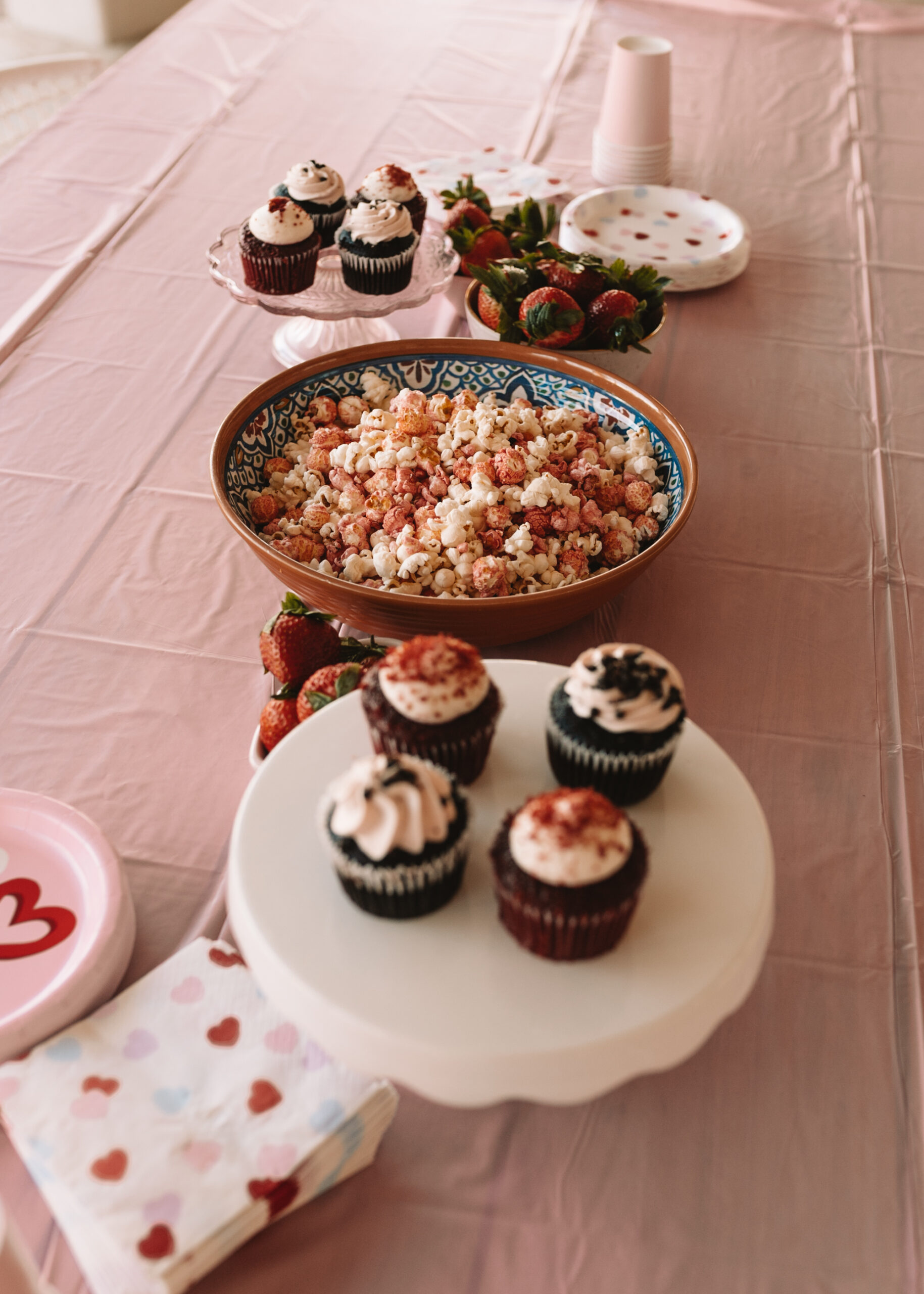 a few snacks for our valentine's playdate! #valentinesplaydate #pinkfood #valetinesparty