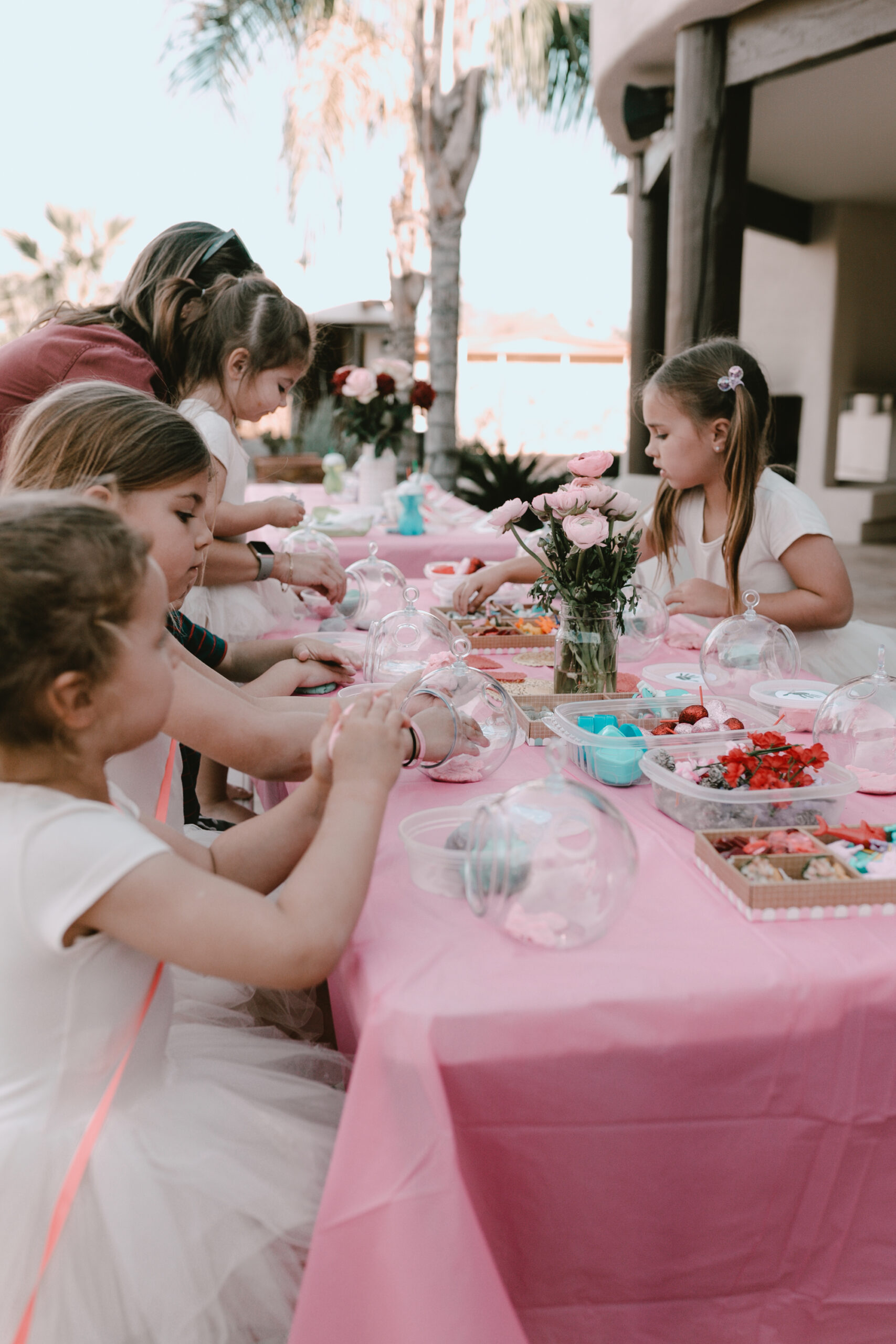 working on their valentine's terrariums. #artparty #valentinesplaydate #galentines #kidscraft 