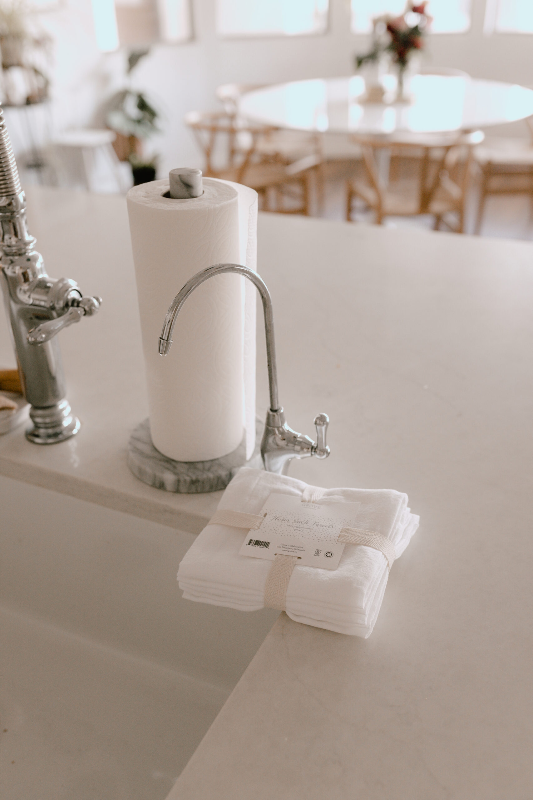 swap out paper towels for flour sack towels. #sustainableliving #greenliving #lesswaste