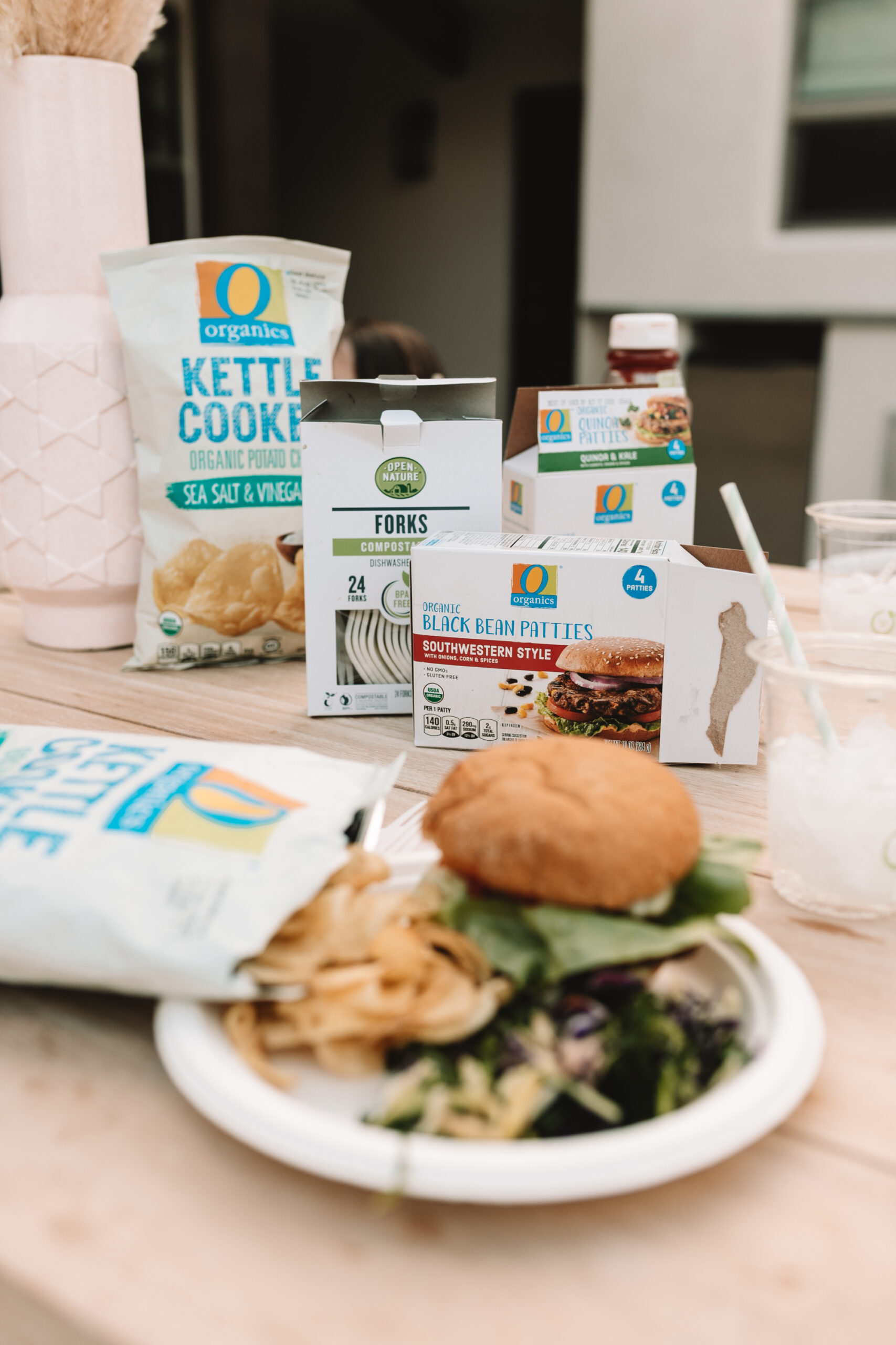 create an easy backyard plant based bbq night with your family, with O Organics and Open Nature products found exclusively at Safeway and Albertsons! #thelovedesignedlife #plantbased #safeway