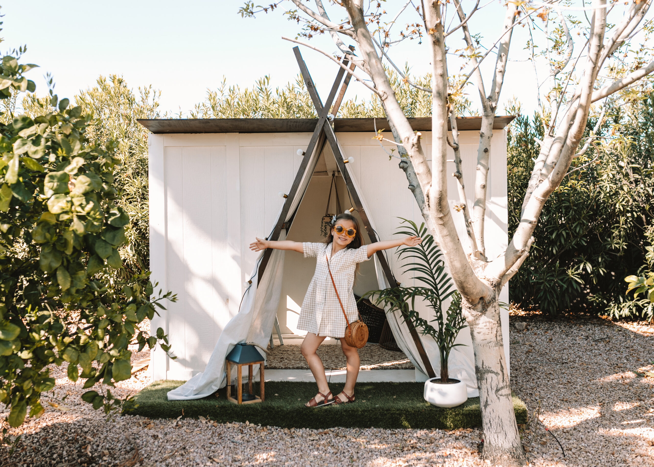 the big reveal of our custom made backyard clubhouse! #theldlhome #homegirlmade #ourbackyard #childsplay #imaginativeplay