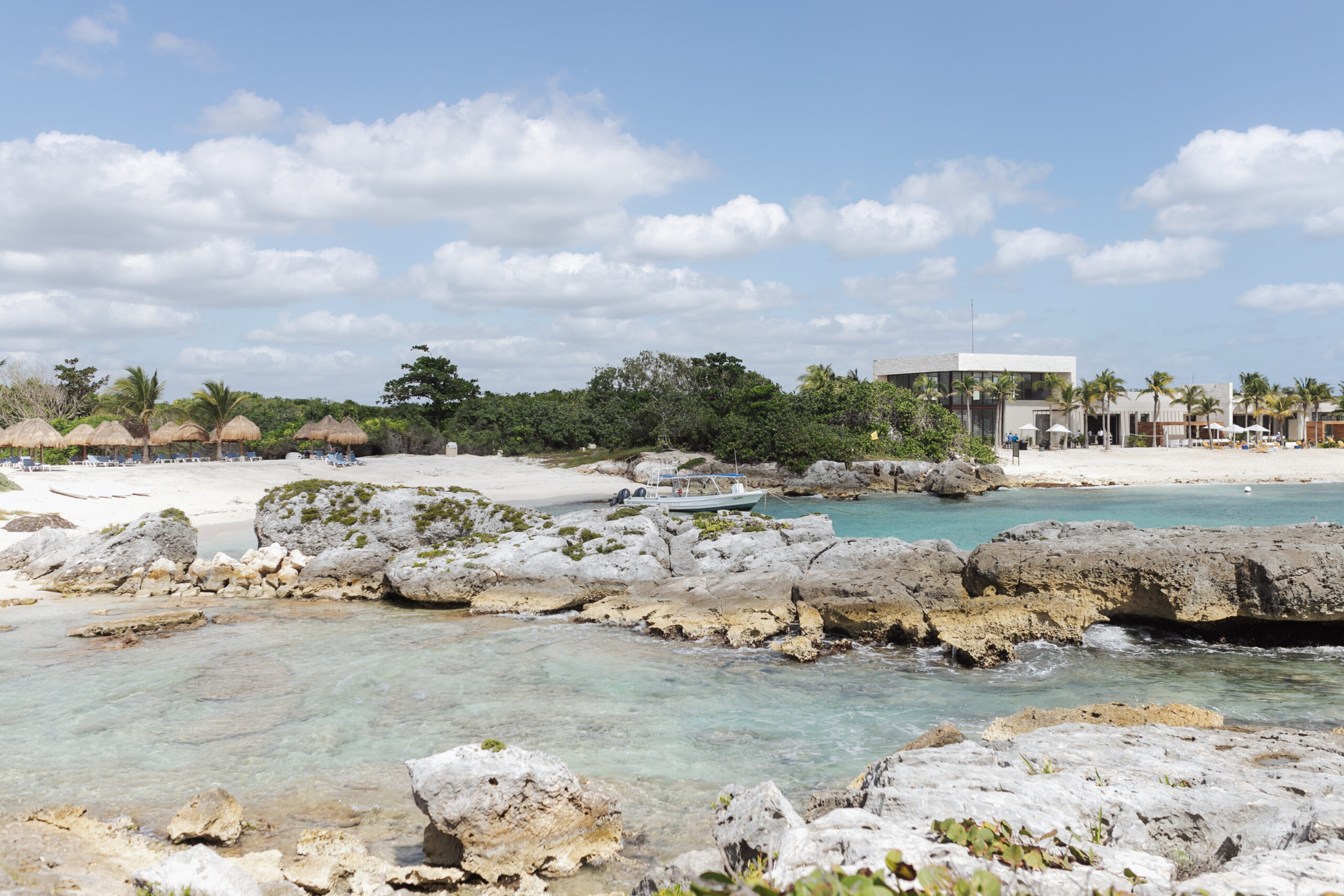 the grand sirenis riviera maya hotel in mexico