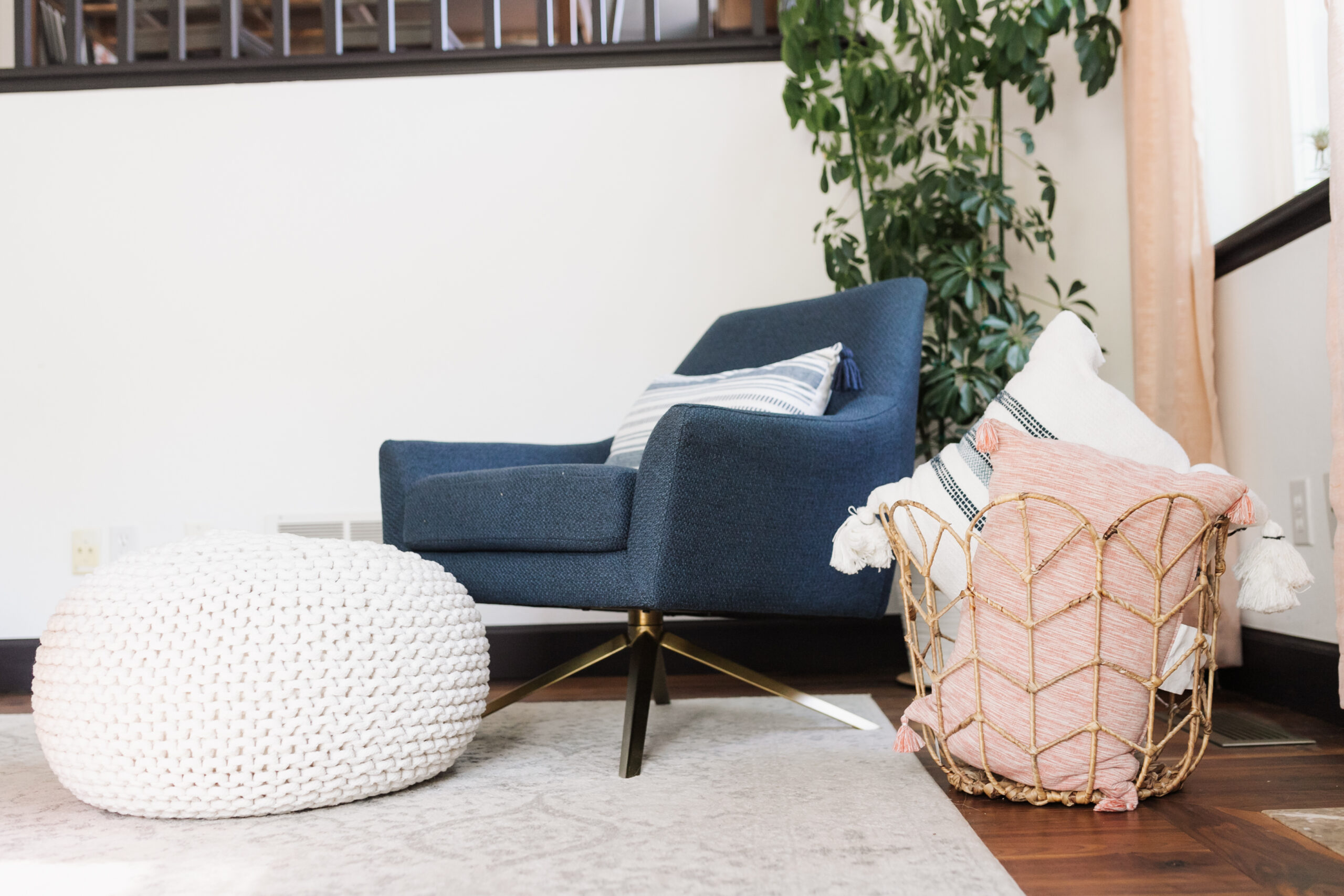 boho modern mountain living room