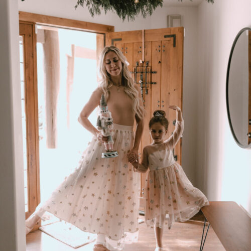 sharing our favorite family friendly festive fun in phoenix, including going to the nutcracker ballet! #thelovedesignedlife #phx #thingstodoinphoenix #holidayfun