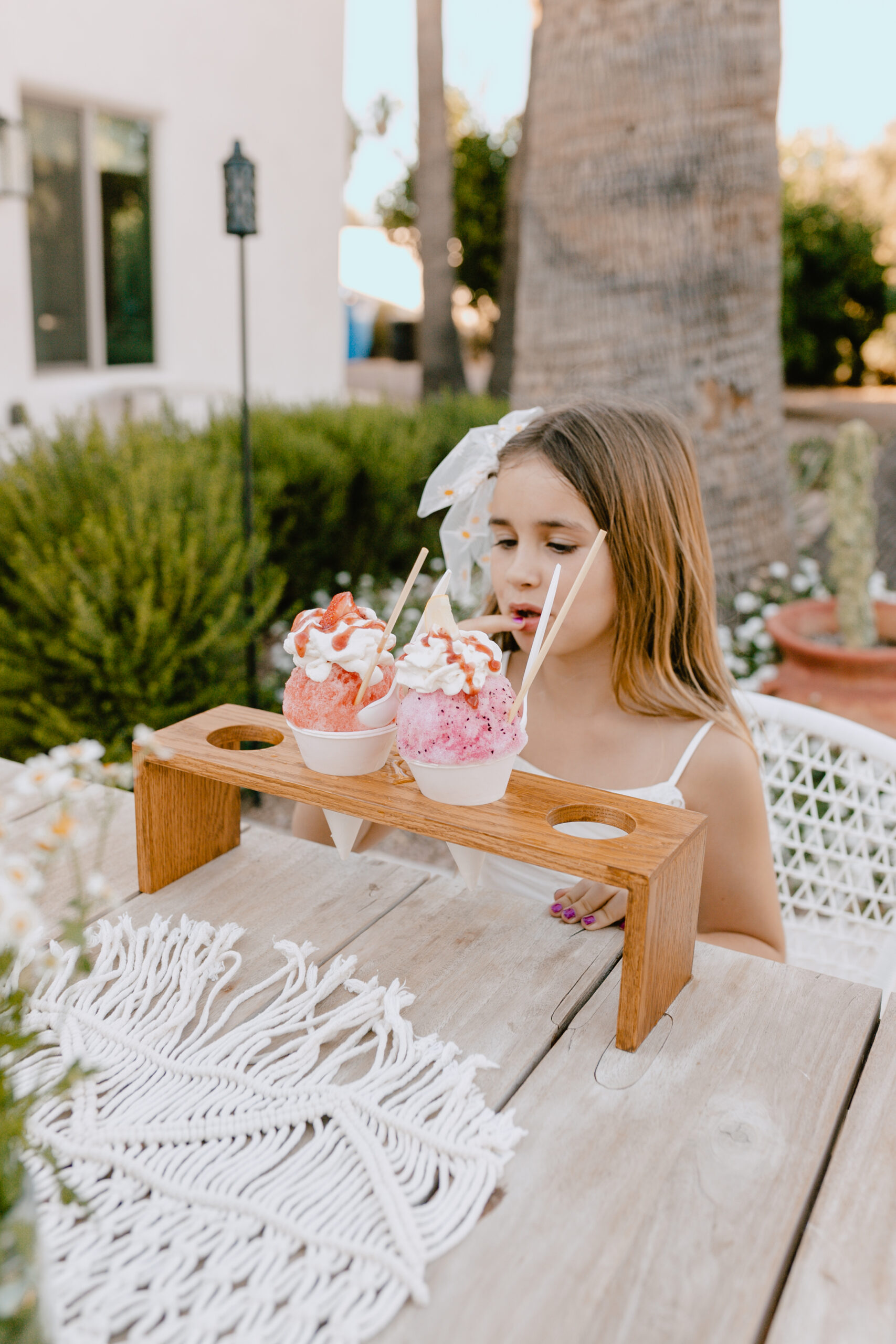 look how gorgeous these gourmet shave ices are!! #thelovedesignedlife #partiesandcelebrations #partyfood #partyideas