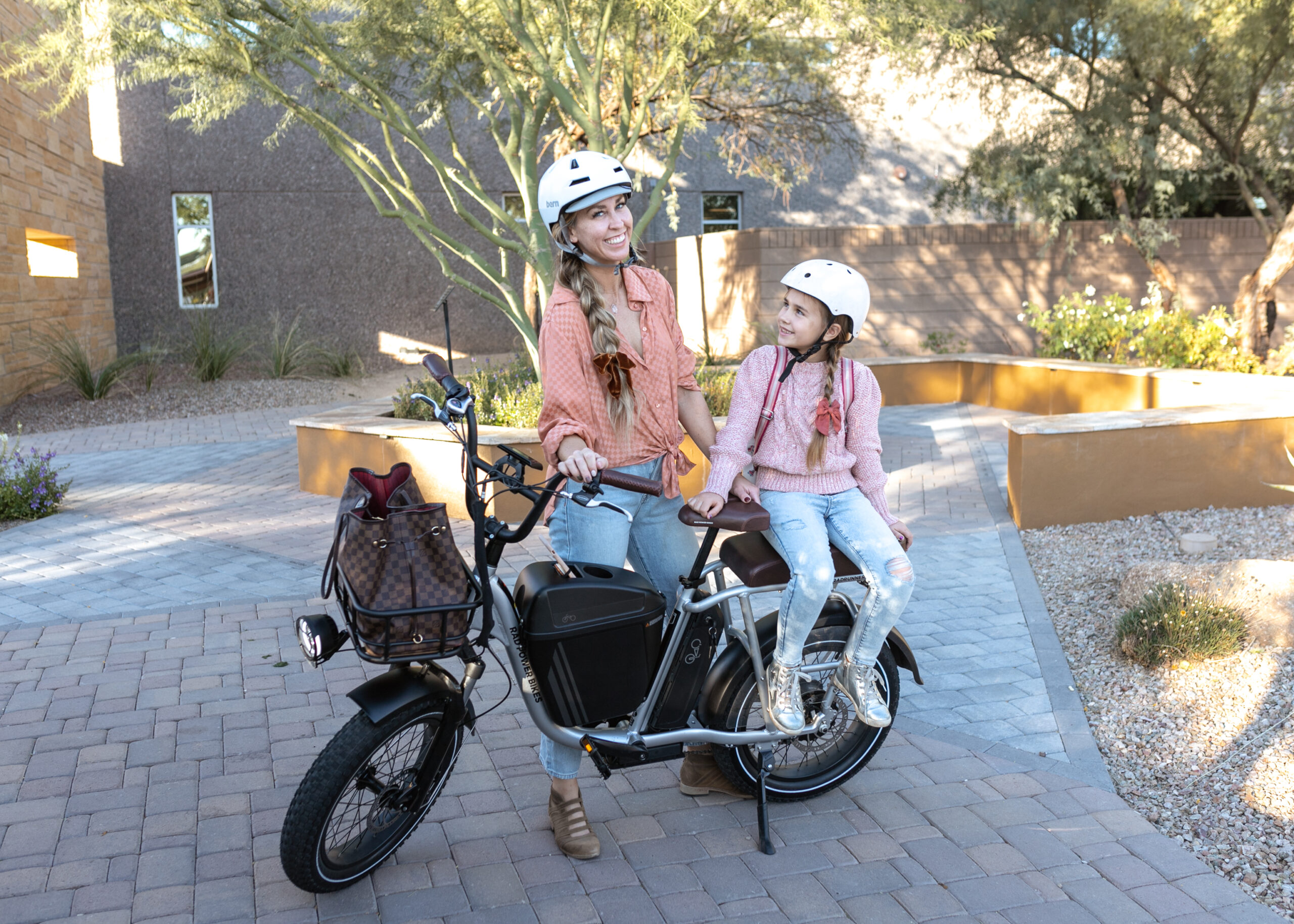 we love getting to and from after school activities on our rad power bike, with built-in space for a passenger! #radpowerbikes #ebikes #commuterbike #momlife
