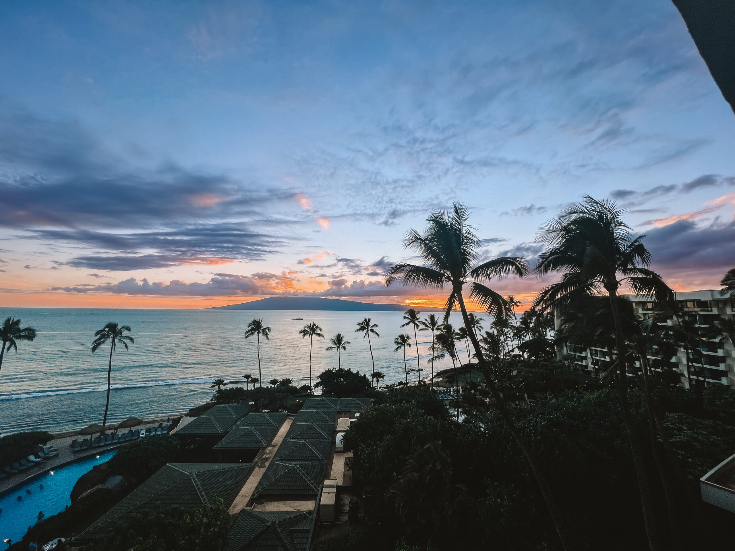 our gorgeous hotel property in Maui, Hawaii, the Hyatt Regency at sunset #theldltravels #thelovedesignedlife